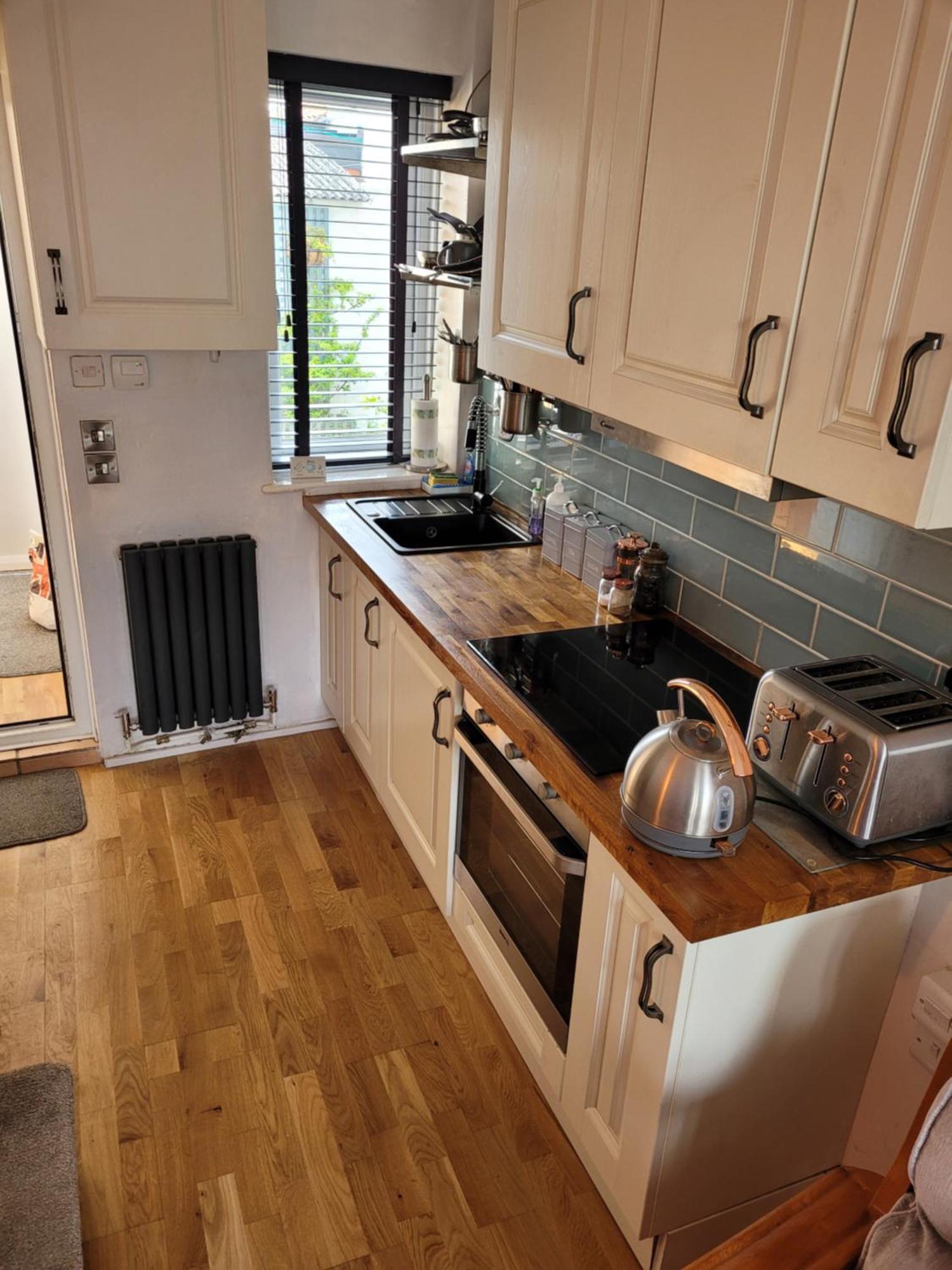 Little Haven 1 Bedroom House Sought After Area * Topsham